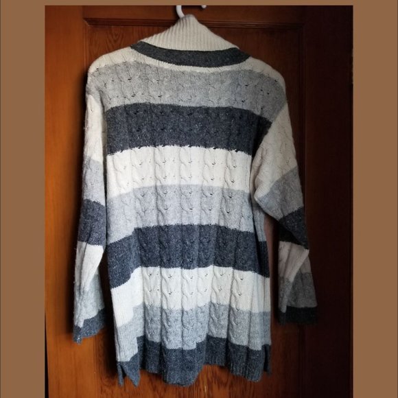 Vintage 90s, soft, designer sweater, cable knit, silk+angora, Franco Valeri - Picture 3 of 7